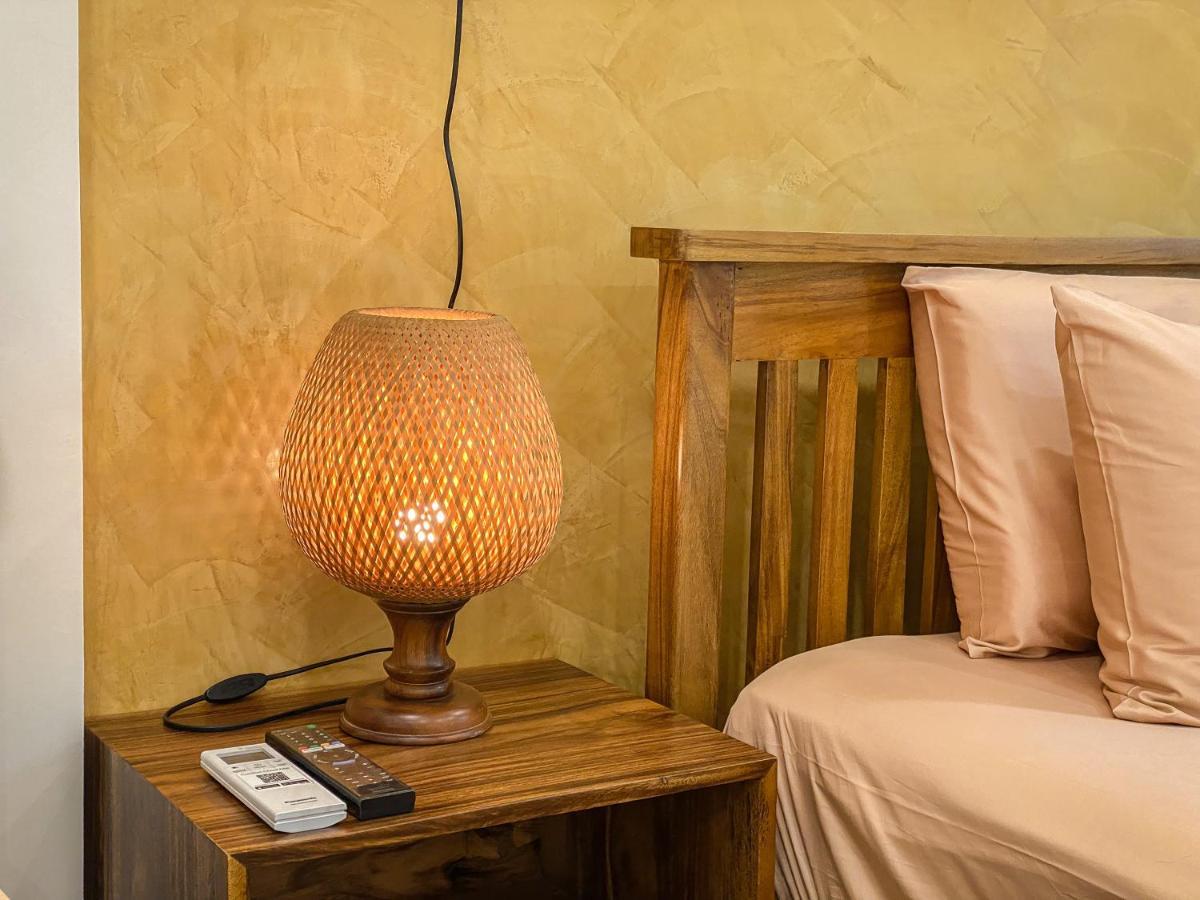 Muni Residence & Spa Battambang Buitenkant foto